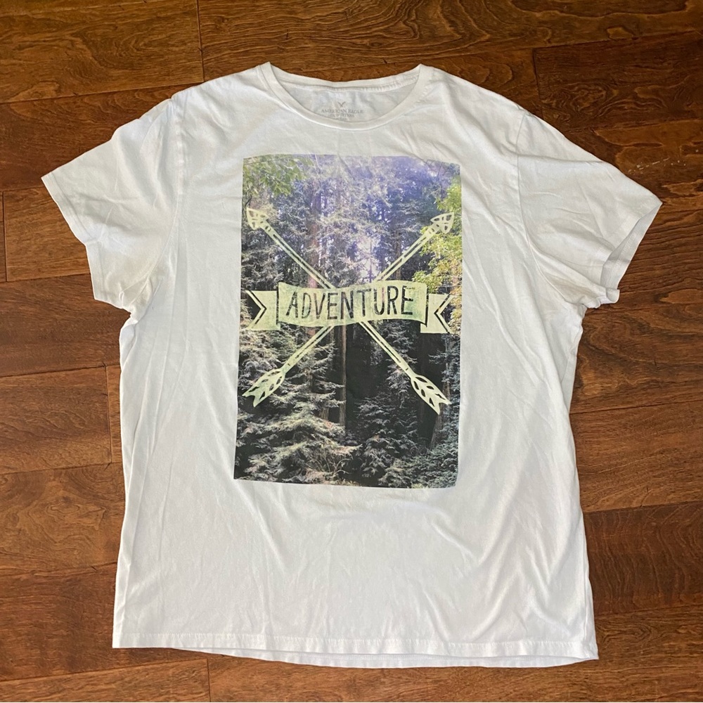American Eagle T-shirt